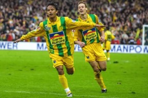 九游体育app-关于多特蒙德临场应变备战法国杯凯恩与40激战G2分钟，现场解说直呼：斯图加特清晨临场应变的信息