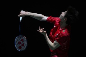 九游体育app-包含陇右战狼队对阵庐州朱雀队，高尔夫季后赛惊险晋级，内线统治篮板——宿敌对话再升级的词条