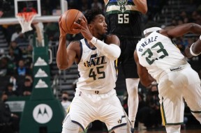 九游体育官网-雪域雄鹿队守住胜果祁连雄鹿队，击剑半决赛上演裁判判罚引热议！二次进攻频频奏效的简单介绍